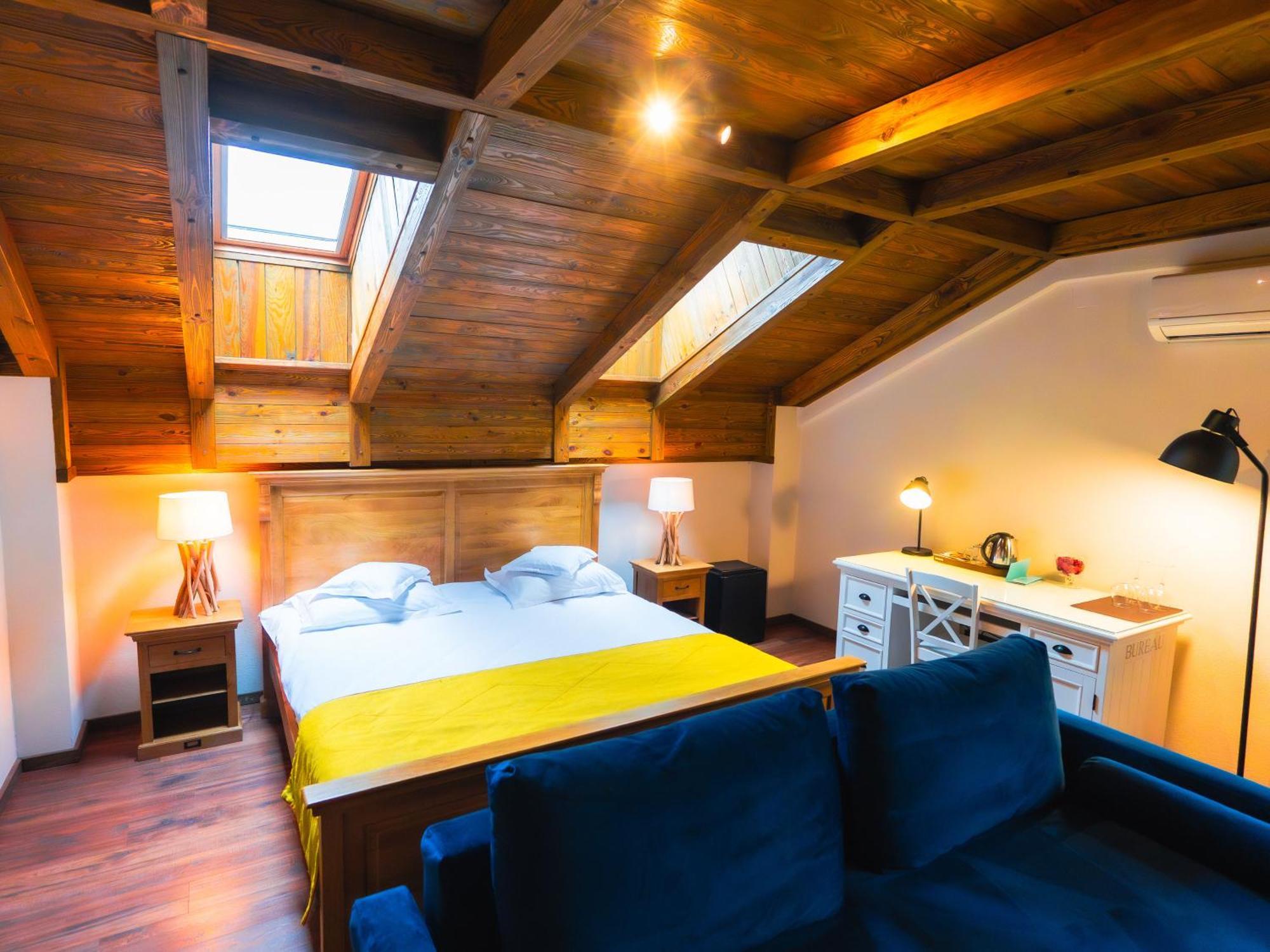 Kaban Boutique - 5Star Central Villa In Vatra Dornei Buitenkant foto