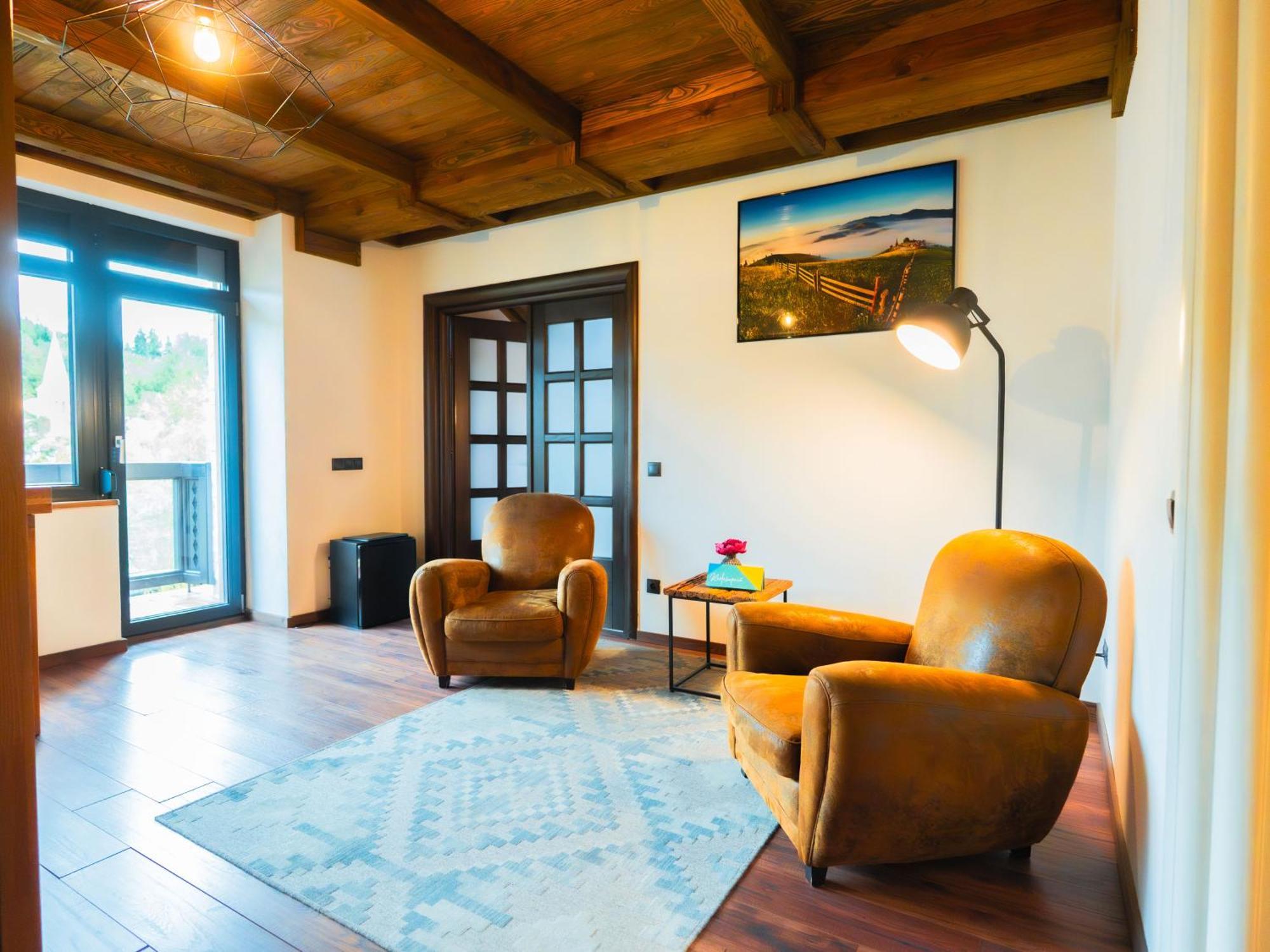 Kaban Boutique - 5Star Central Villa In Vatra Dornei Buitenkant foto