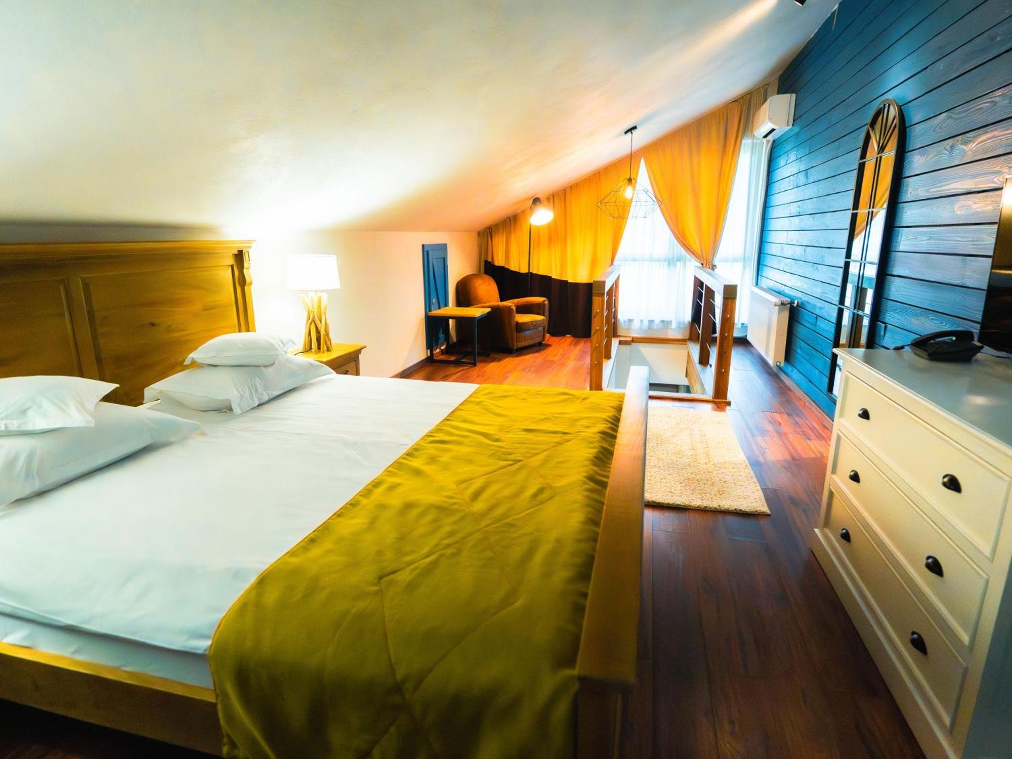 Kaban Boutique - 5Star Central Villa In Vatra Dornei Buitenkant foto