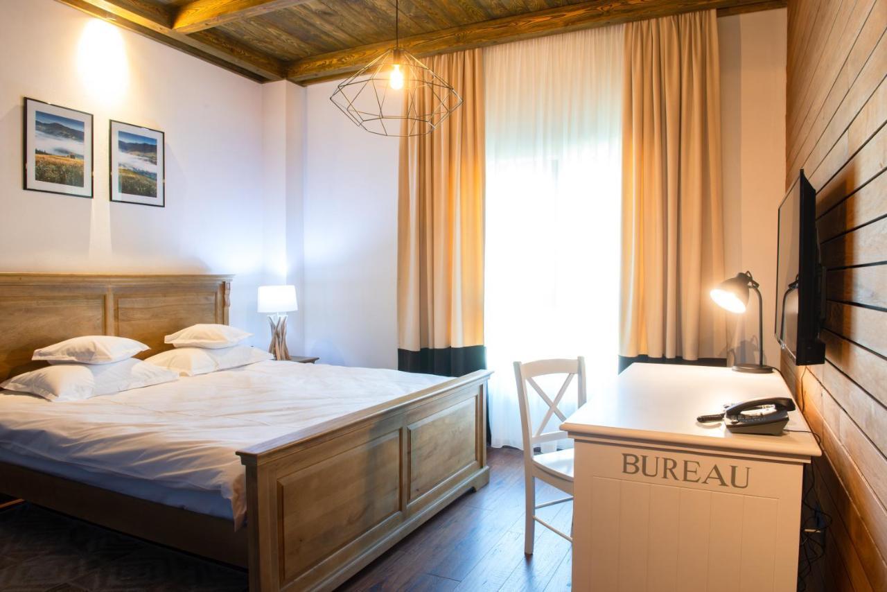 Kaban Boutique - 5Star Central Villa In Vatra Dornei Buitenkant foto